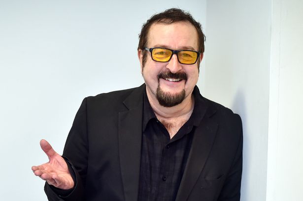 Steve Wright’s replacement on Sunday Love Songs confirmed after his shock death