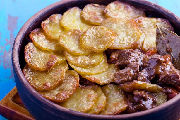 Five simple steps to make a delicious traditional Lancashire hotpot for a tasty tea