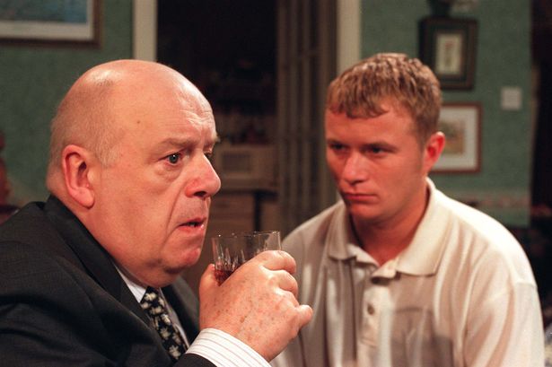 Coronation Street Fred Elliot star John Savident dies aged 86