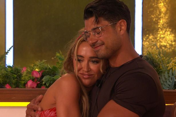 Love Island’s Georgia H ‘isn’t faking her romance with Anton’ as co-star wades in on row