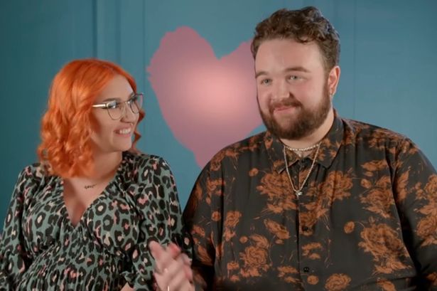 First Dates fans say show’s ‘run by Ant and Dec’ as pregnant woman meets One Direction fan