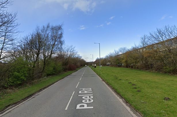 Skelmersdale shooting: Man suffers ‘serious gunshot wounds’ as police seal off area