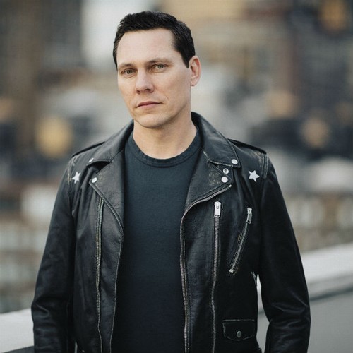 Tiesto cancels Super Bowl show due to ‘family emergency’