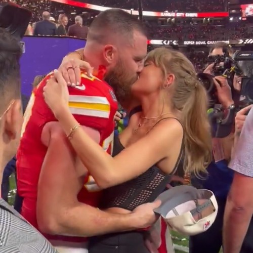 Taylor Swift kisses Travis Kelce on field after Kansas City Chiefs win Super Bowl