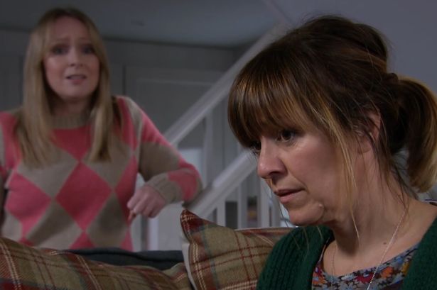 ITV Emmerdale fans distracted by bizarre ‘baby gaffe’ in Rhona kidnap plot