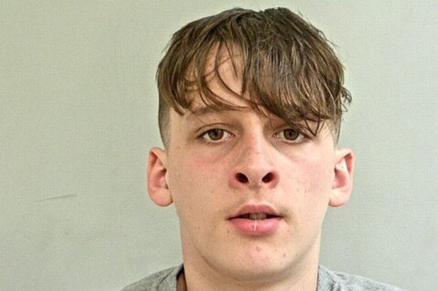 Call 999 if you see this teenager as police issue urgent ‘do not approach’ warning