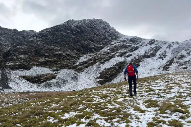 Lake District tragedy as ‘well-known’ paraglider pilot killed in Blencathra crash