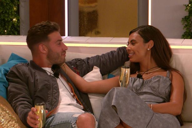 Rochelle Humes issues stern warning to Love Island’s Josh Ritchie amid romance with sister