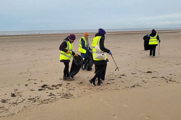 Dropping litter in Blackpool can land you with fines of up to £400