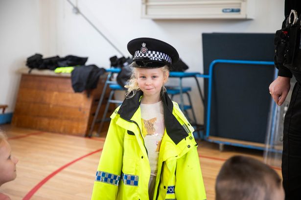 Kids get hands-on with the police on community visit to half term holiday club