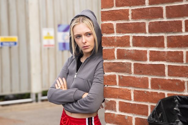 Coronation Street’s Lauren’s mum arrives on the cobbles as teen remains missing