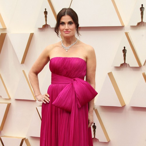 Idina Menzel celebrates 10 years since John Travolta’s Oscars flub