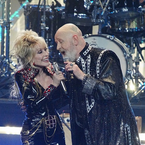 Dolly Parton was ‘tickling and cleaning’ Rob Halford’s beard in studio