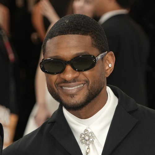 Usher and Jennifer Goicoechea ‘surprised’ their families with Las Vegas wedding