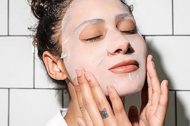 Shoppers are ditching their make-up because of this £6 skin boosting face mask