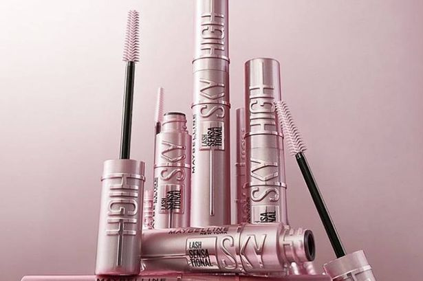 Shopper-loved ‘amazing’ lengthening mascara with 25k 5-star reviews is on sale for £8 today