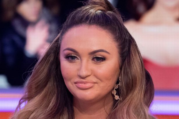 Charlotte Dawson displays stunning 1.5 stone weight loss while enjoying ‘wine and chocolate’