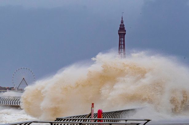 ‘Danger to life’ warning issued by Met Office as Storm Kathleen brings 70mph gusts