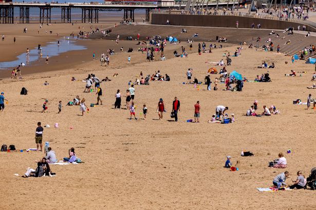 Temperatures set to sizzle in May as Brits to bask in Bank Holiday heat