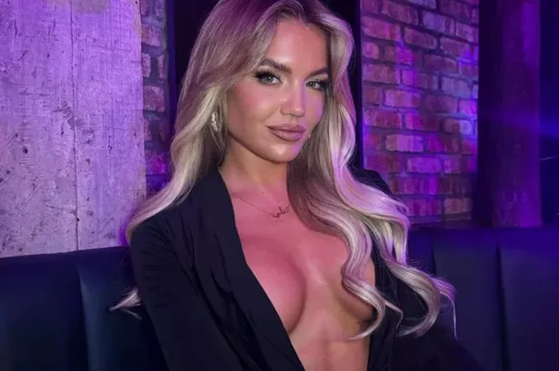 Get a free £45 bracelet with Love Island winner Molly Smith’s Arabic name necklace