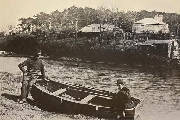 Century-old mystery of famous Beatrix Potter photo finally solved