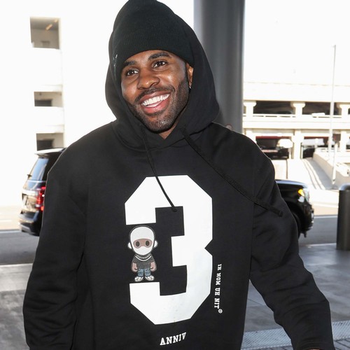 Jason Derulo applauded for cancelling Seaworld