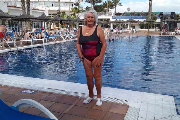 Inspirational swimmer vows to make one last splash with 30 lengths of pool aged 94