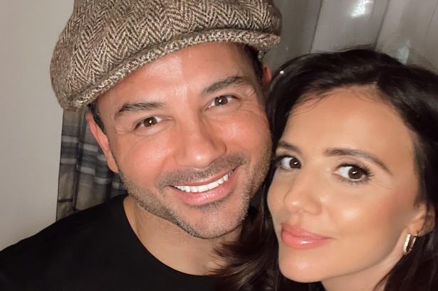 Lucy Mecklenburgh heartbroken as she leaves crying son Roman with dad Ryan Thomas