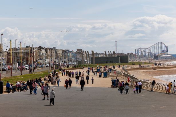 Lancashire Bank Holiday weekend forecast as Met Office issues rain update