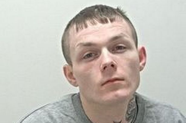 Urgent ‘do not approach’ 999 warning for wanted man ‘actively evading the authorities’