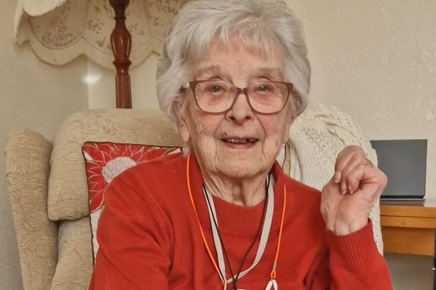 Tragedy as Burnley grandmother dies after paramedics tried to lift her using ‘unapproved’ bath towel