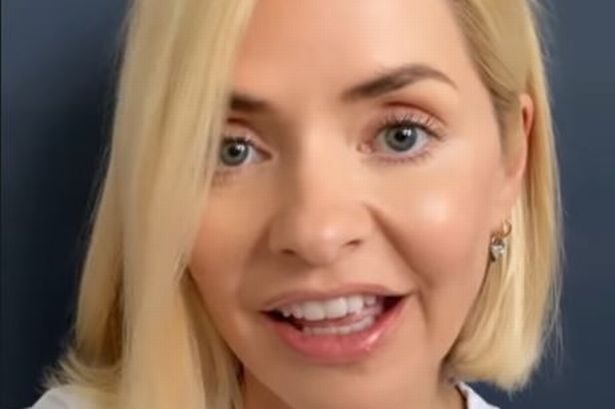 Holly Willoughby teases big announcement as she tells fans ‘I have something to share’