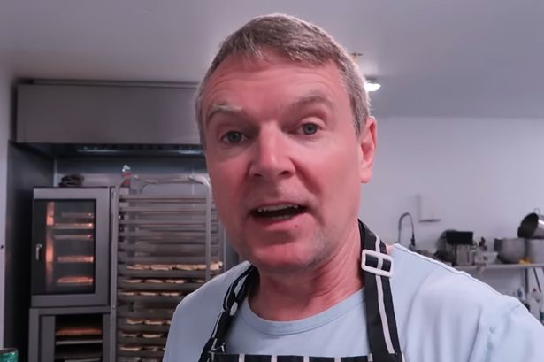 Inside Noel Radford’s bakery as fans spot hygiene ‘issue’ during ‘stressful’ day