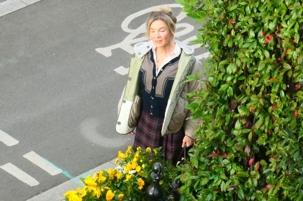 New Bridget Jones film INCOMING as Renee Zellweger spotted filming in London