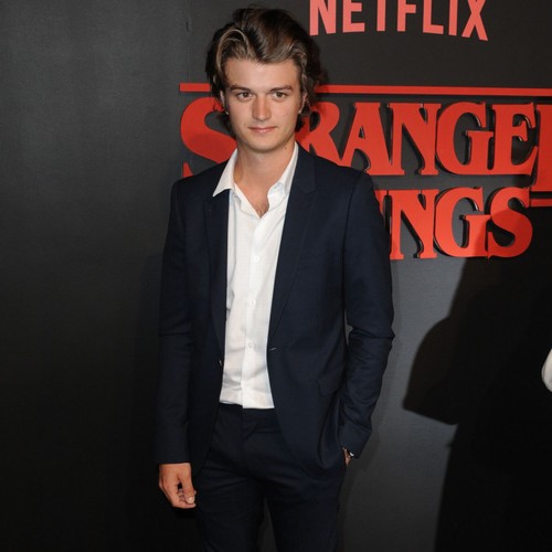 Taylor Swift is a fan of Stranger Things star Joe Keery’s music