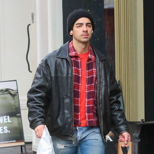 Joe Jonas ‘feeling so miserable’ amid Sophie Turner divorce