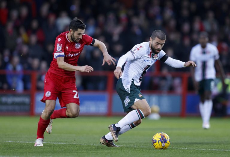 Accrington Stanley captain Seamus Conneely signs new deal