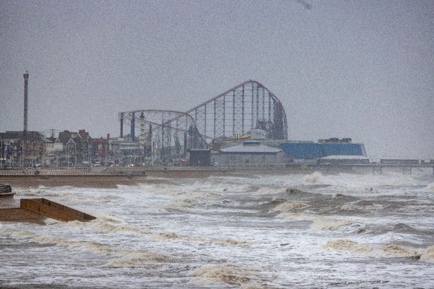 Lancashire ‘danger to life’ weather warning as 54-hours of rain to batter region