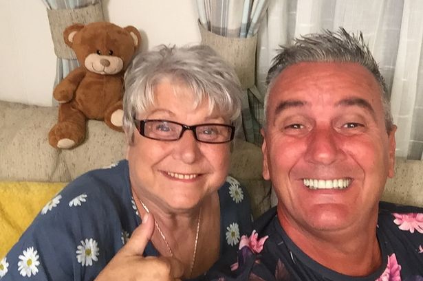 Gogglebox’s Lee pulls hilarious hair prank on Jenny – and fans are in hysterics