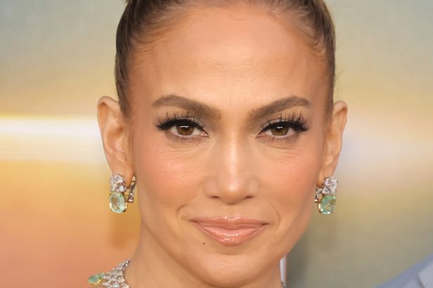 Jennifer Lopez walks red carpet solo without Ben Affleck as divorce rumours grow