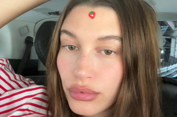 Kendall Jenner spots tiny clue in Hailey Bieber selfie and sparks fan frenzy