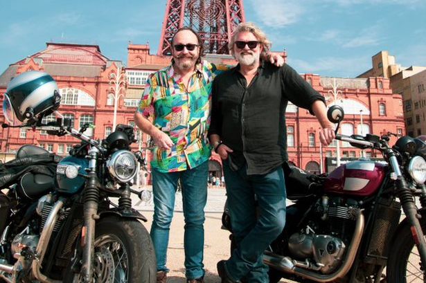 M6 traffic warning as tribute to Hairy Bikers’ Dave Myers sees thousands of bikers swarm the roads