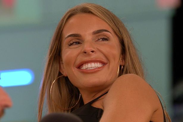 Love Island’s Tiffany shares unrecognisable throwback snap before teeth makeover and ‘glow up’