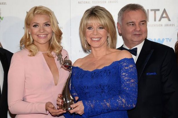 Holly Willoughby ‘wants to reach out’ to Ruth Langsford amid Eamonn Holmes divorce