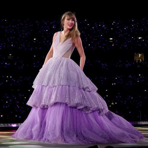 ‘Extra points if you know this song’: Taylor Swift gives Crazier an outing on Eras tour