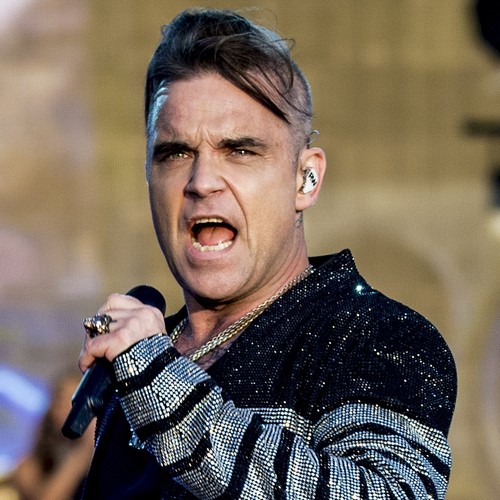 Robbie Williams left distraught as he goes unrecognised in London