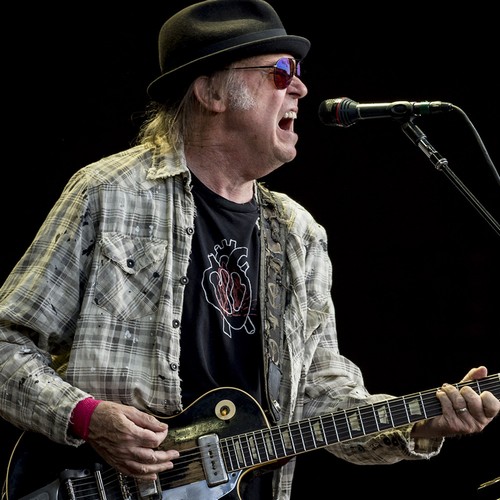 Neil Young and Crazy Horse cancel tour