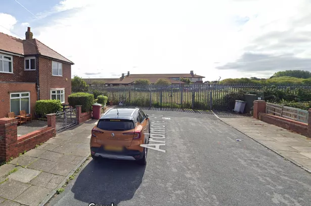 Armed police swoop on residential street following reports of ‘men with guns’