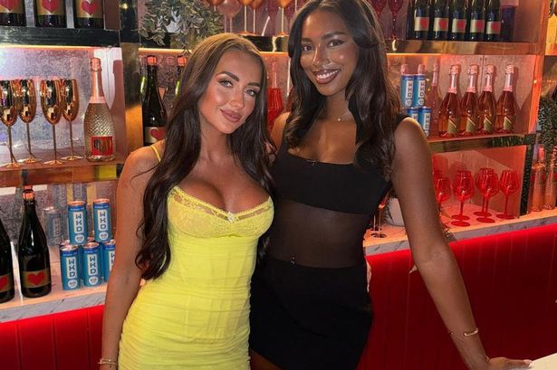 Copy Love Island star Uma Jammeh’s ‘stunning’ Aftersun little black dress for £17