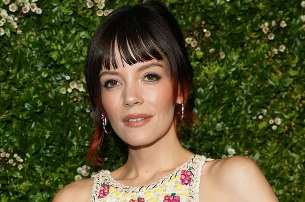 Lily Allen admits she has no idea how to use a washing machine work and her children do laundry